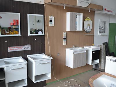 Gabinetes com espelheira acabamento banheiro