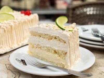 Bolo Delícia de Leite com Limão Bolo recheado sabor limão