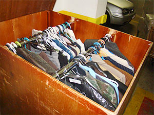 Organizando roupas para mudança organizando roupas mudança