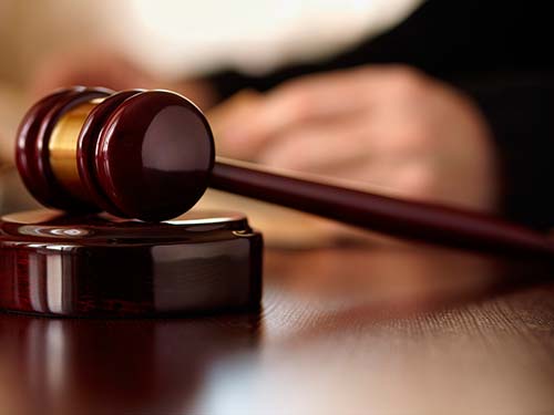 Atuação na área criminal Advogada criminal