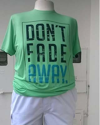 camiseta básica e bermuda camiseta básica e bermuda