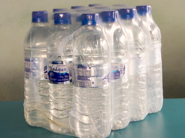 Água mineral sem gás 510ml Garrafa água mineral