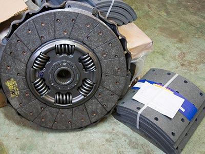 Lona de freio para caminhão Peças para caminhão