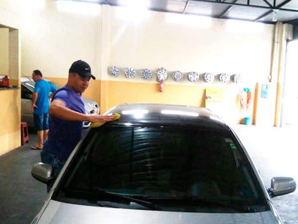 Envelopamento automotivo Envelopar carro