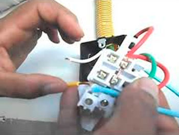 Serviços elétricos em geral Eletricista residencial