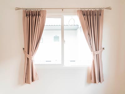 Lavagem de cortina Higienização de cortinas