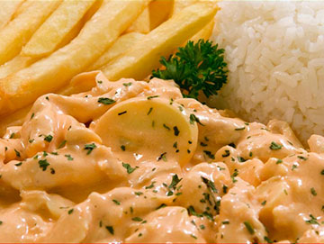 Prato com strogonoff Strogonoff