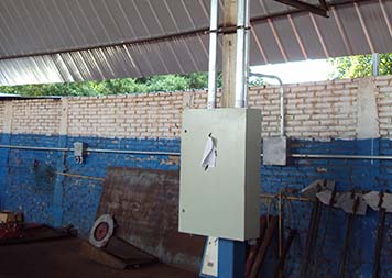 Instalação de quadro de energia Instalação de quadro de energia