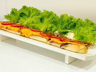 Lanche aberto Lanches na baguete