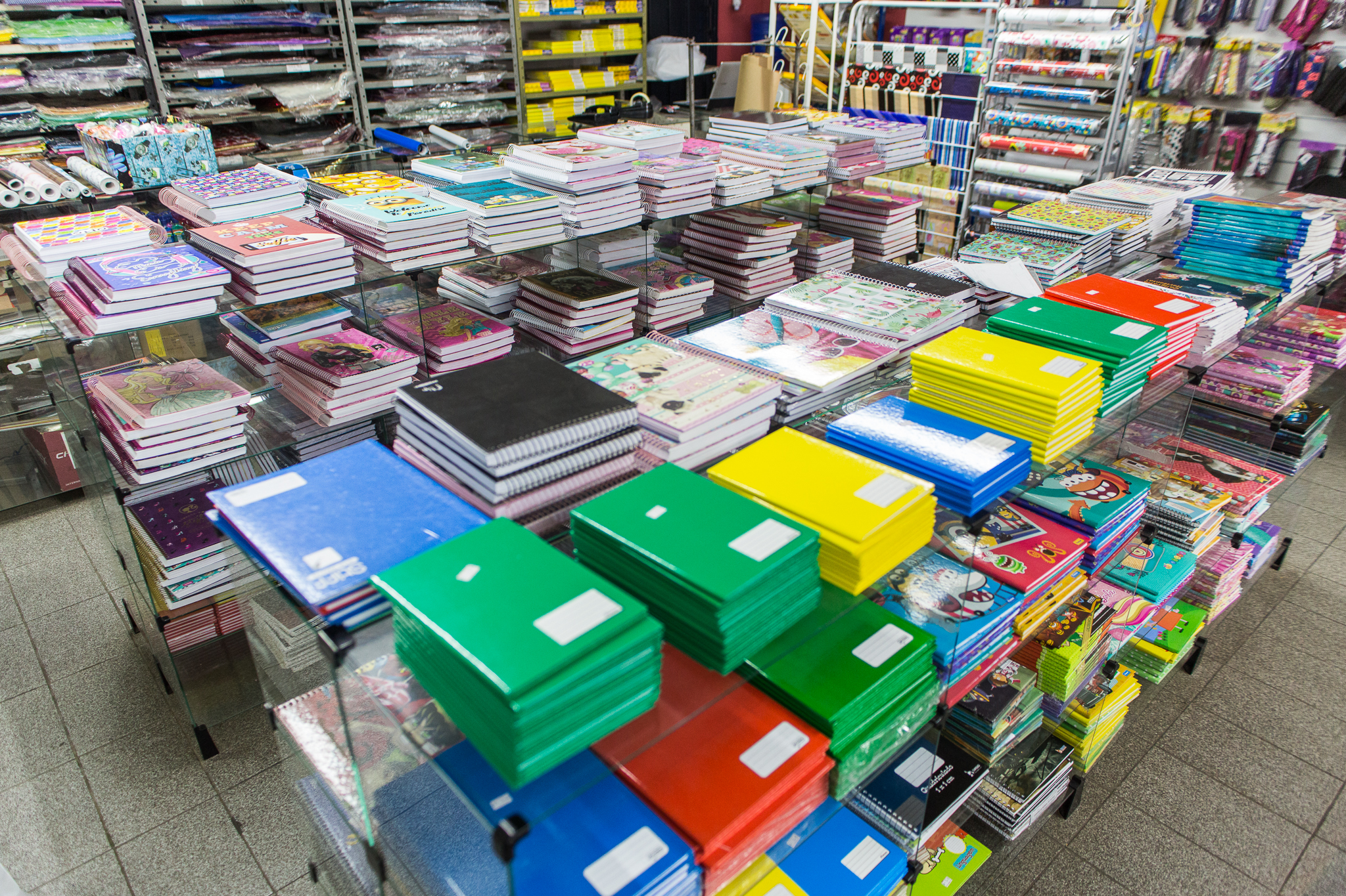 Cadernos e Materiais de Papelaria Cadernos e Materiais de Papelaria