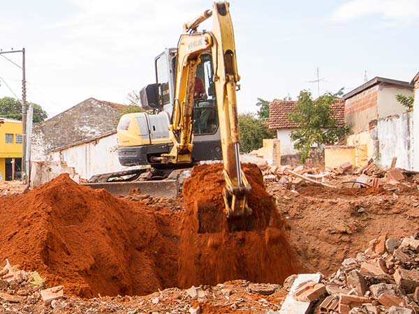 Locação de pá carregadeira Pá carregadeira para locação