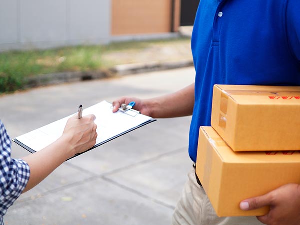 Entrega de mercadorias Delivery de encomendas