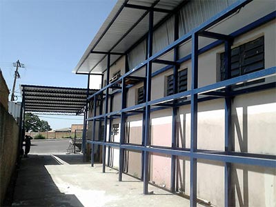 Fabricação de estruturas metálicas Estruturas para empresas