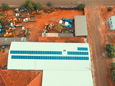 Placas de geração de energia fotovoltaica em empresas Energia solar para empresas