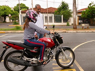 Habilitação na categoria A Habilitação para dirigir moto