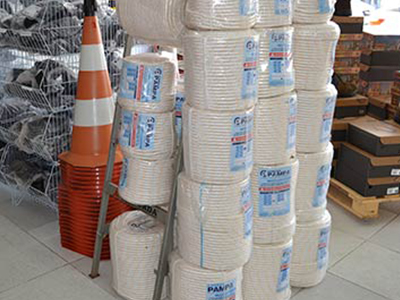 Cones e cordas cones-e-cordas