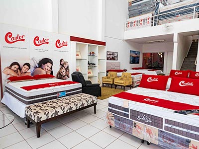 Cama com colchão e cabeceira cama com colchão e cabeceira