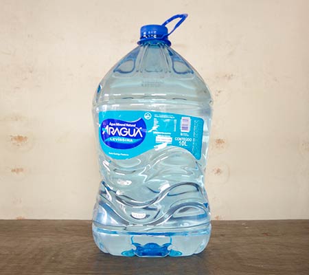 garrafão de água levíssima 0 litros garrafão de água 10 litros