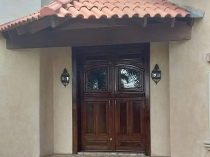Envernizamento de Portas Envernizamento de Portas