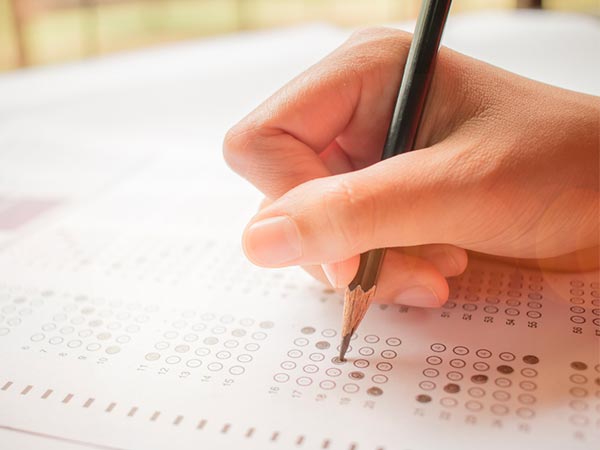 Cursos preparatórios para o ENEM e pré-vestibular Cursos para o ENEM