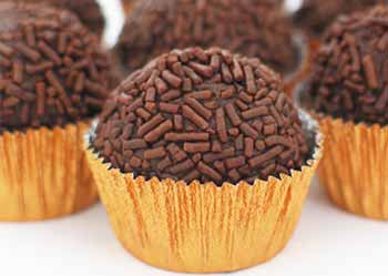 brigadeiros brigadeiros