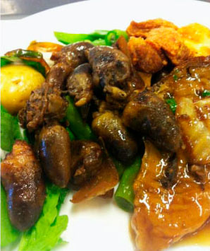 Opções para o almoço na padaria Almoço