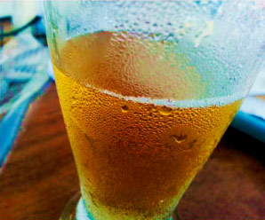 Refrigerantes, chopp e bebidas Bebidas