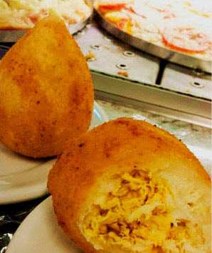 Coxinhas macias e deliciosas Salgados