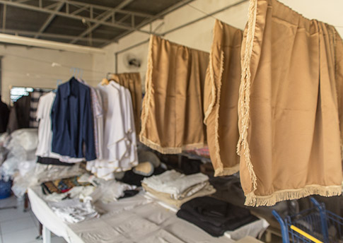 lavagem de toalhas, tapetes e camisas lavagem de toalhas, tapetes e camisas