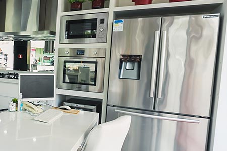 refrigerador e forno de micro-ondas refrigeradores-forno-micro-ondas