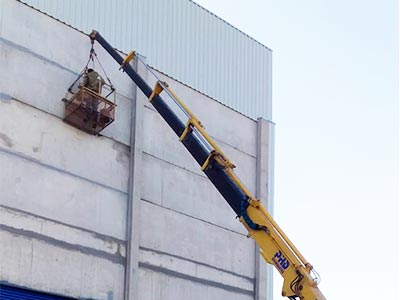 Caminhão munck para serviços em altura Plataforma para serviços em altura