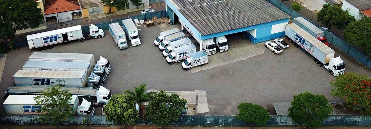 Transporta de cargas locais, estaduais e interestaduais Transporte de cargas e encomendas