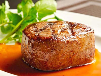 Temos um delicioso filé mignon Filé mignon