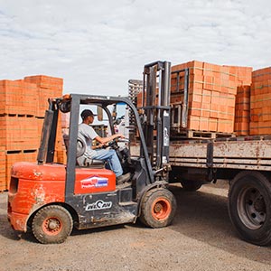 Venda de blocos e tijolos no atacado e varejo Tijolos para Prudente e região