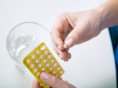 Tratamentos com reposição de hormônios Reposição hormonal