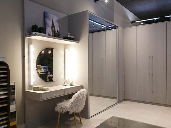 Móveis para quartos Closets e dormitórios personalizados