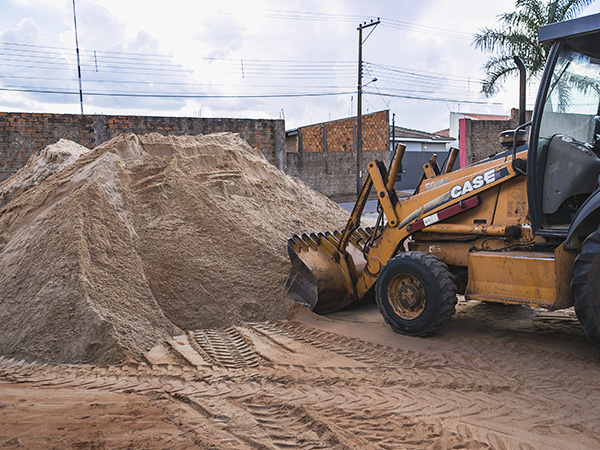 Areia para construção Areia fina, lavada e grossa