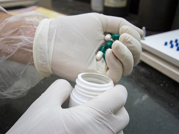 Excelência na manipulação de medicamentos excelencia-na-manipulacao-de-medicamentos
