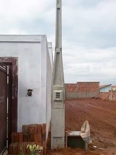 poste padrão para um relógio poste-padrão-para-um-relógio