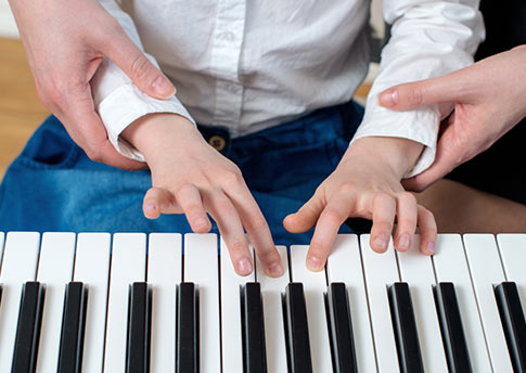 Aulas de música Aulas de música