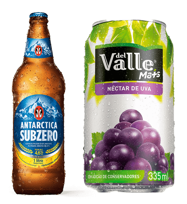 Temos diversas opções de bebidas Garrafa de cerveja e copo de suco