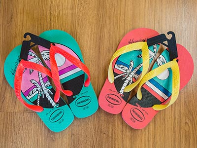 Chinelos Havaianas con diversas cores e estampas Chinelos Havaianas
