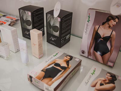 Roupas íntimas femininas Venda de sutiâs