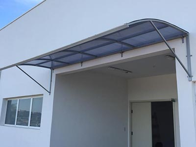 Estruturas metálicas Coberturas em policarbonato