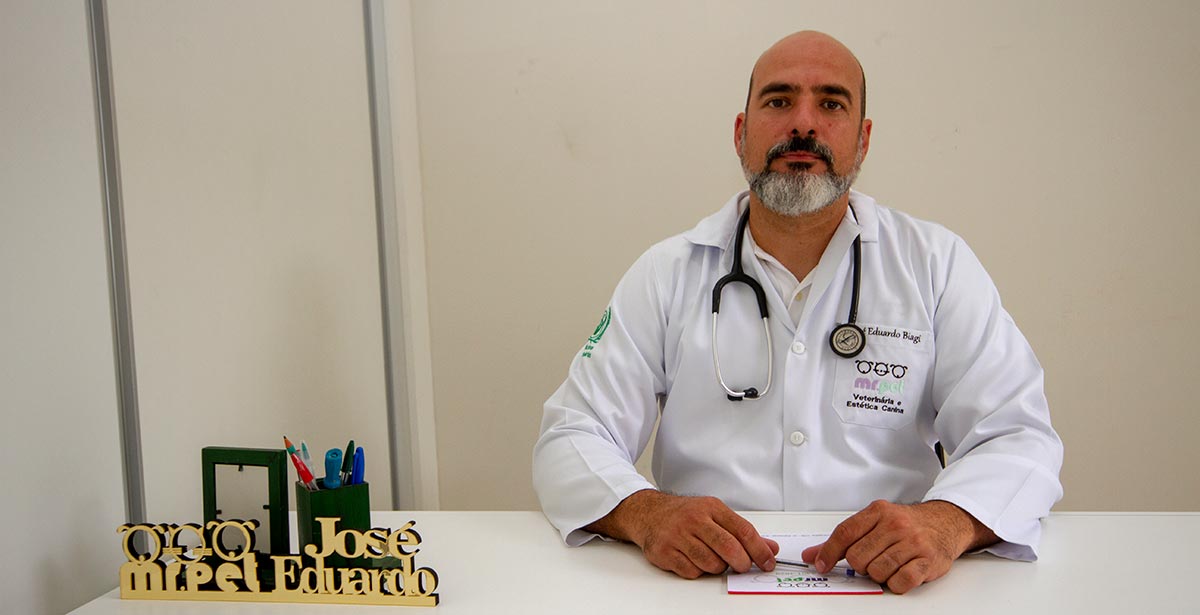 Médico Veterinário - CRMV: 41.424 Dr. José Eduardo Biagi