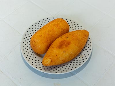 Coxinha de massa de madioca Coxinha de massa de madioca