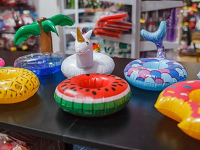 Boia porta copos para uso em piscinas Boia porta copos para uso em piscinas