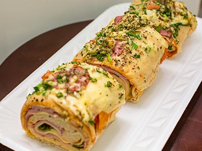 Lanches, pães e salgados Lanche no pão francês