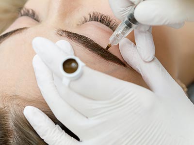 Micropigmentação de sobrancelhas, olhos, lábios e paramédica Micropigmentação
