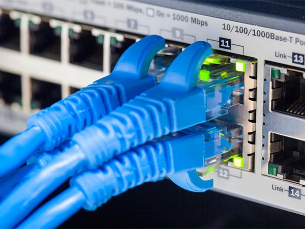 Conexão LAN Internet para empresas